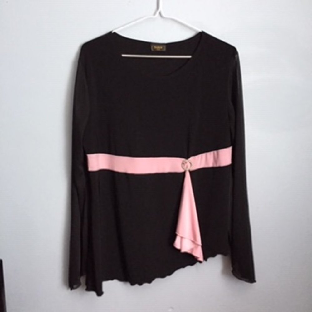 SOLAR USA WOMEN'S BLOUSE.  SIZE L.  PINK AND BLACK